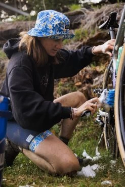 Denim Daisy | Bucket Hat -Accessories Series BikeBib DenimDaisy BUCKET DenimDaisy Hoodie 3C5A8071